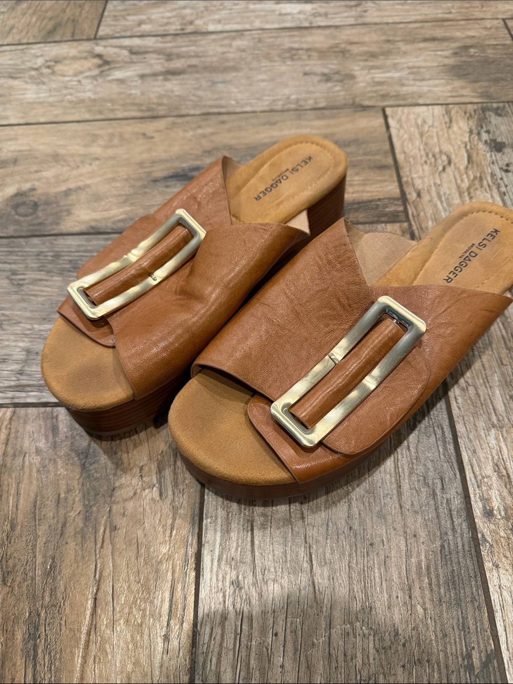 Kelsi Dagger Dover Light Saddle Platform Sandals size 9